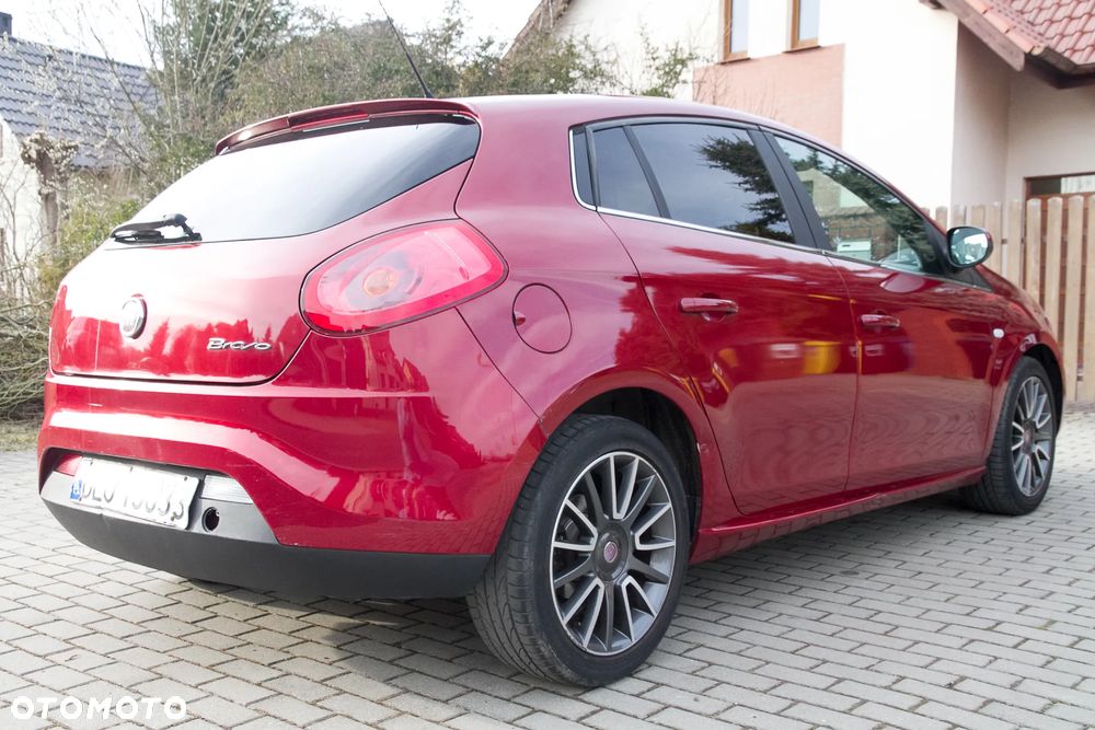 Fiat Bravo 1.4 T-JET 16V Dynamic - 5