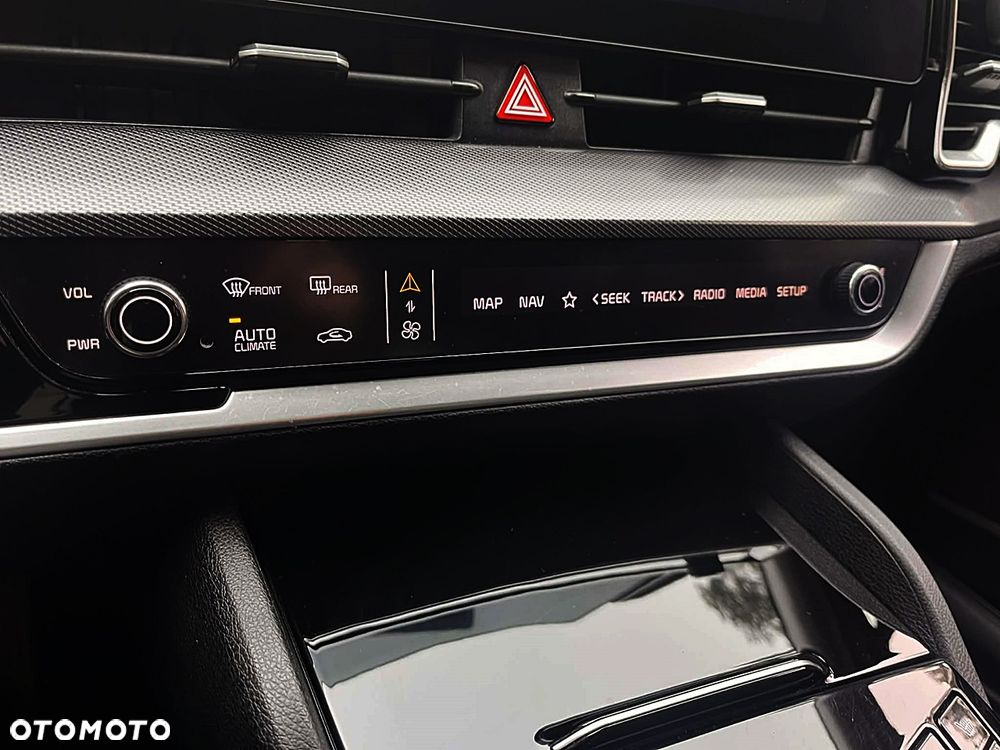 Kia Sportage 1.6 T-GDI PHEV Business Line 4WD - 28