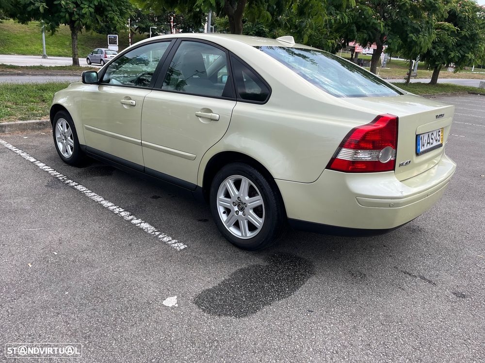 Volvo S40 2.0 D Nível 2 - 7