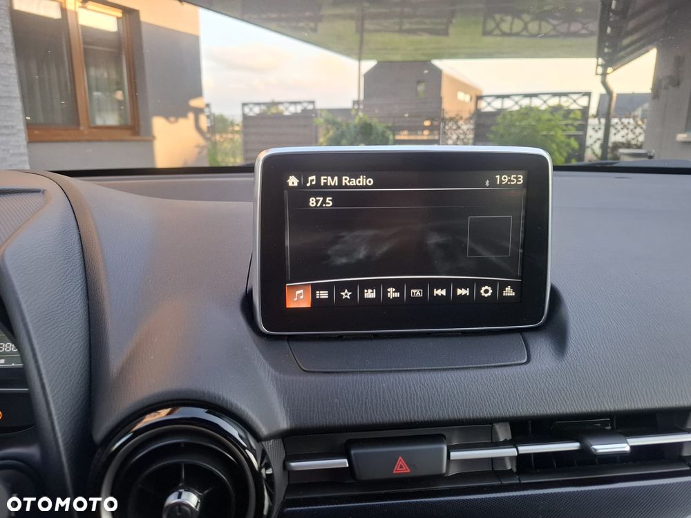 Mazda 2 - 3