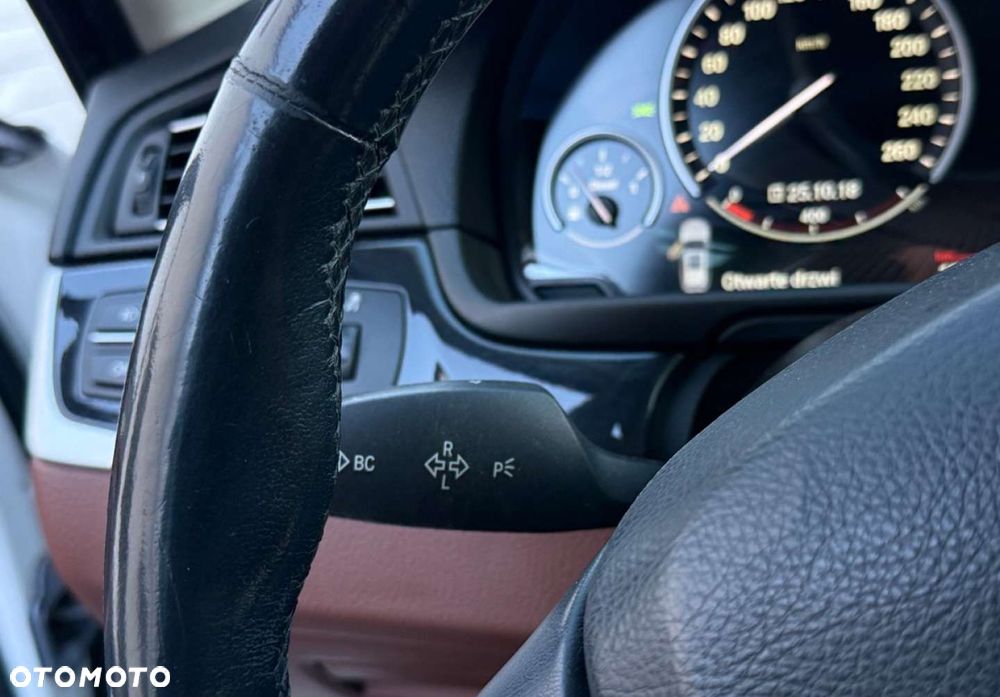 BMW Seria 5 - 28