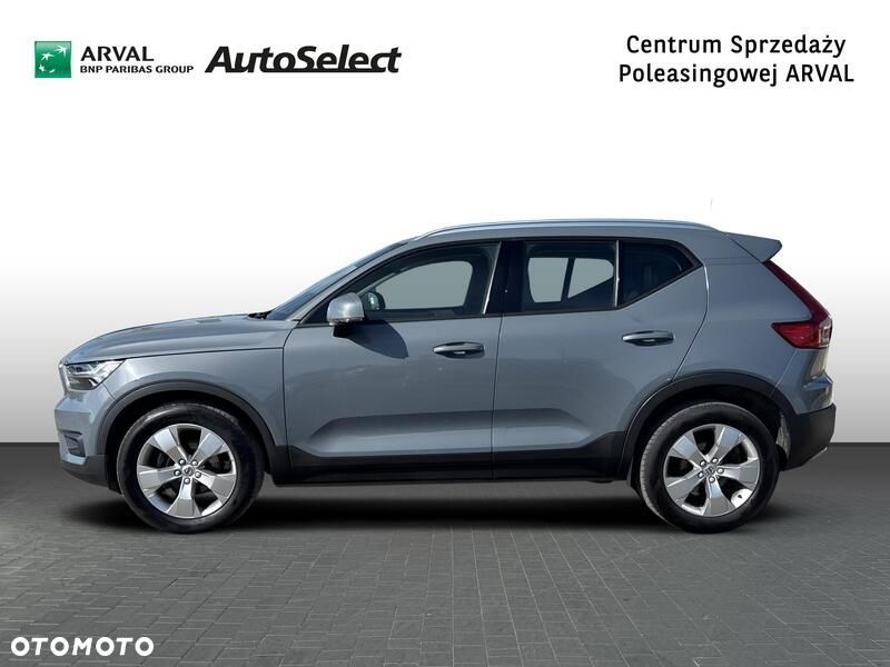 Volvo XC 40 T3 Momentum - 2