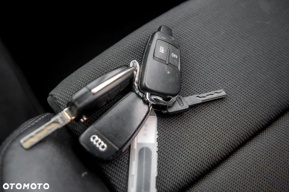 Audi A6 Avant 2.7 TDI multitronic - 35