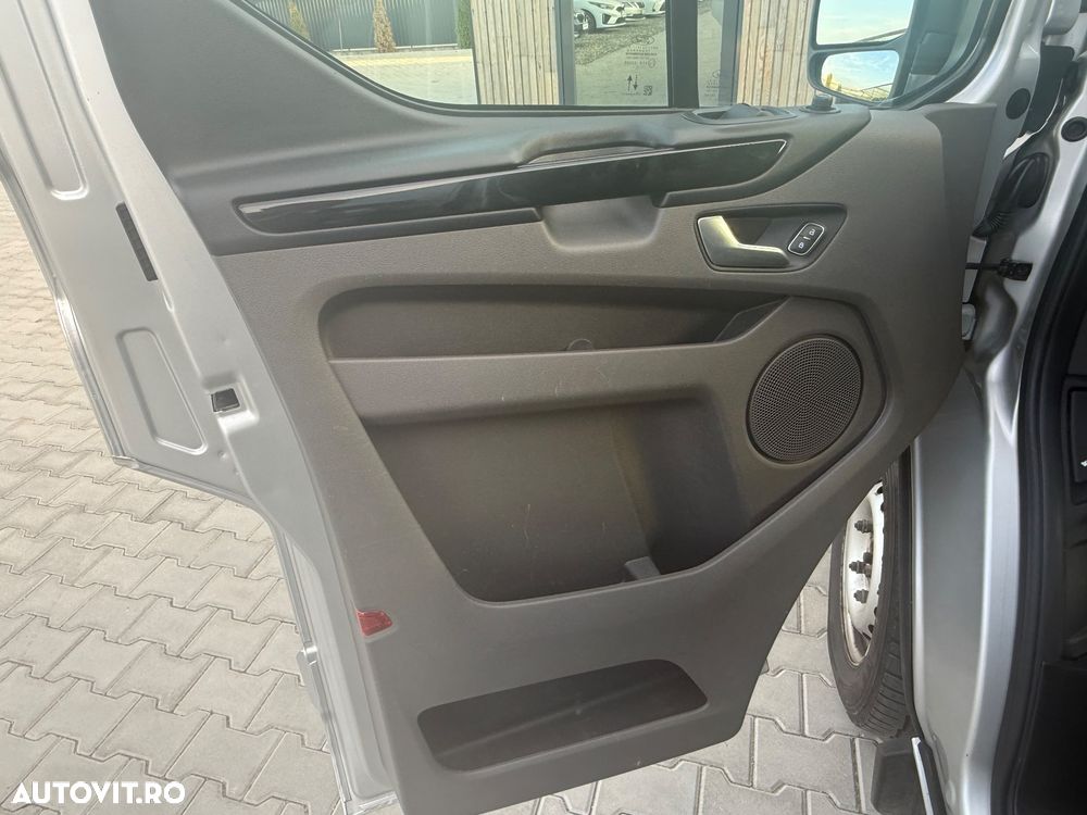 Ford Transit Custom - 19