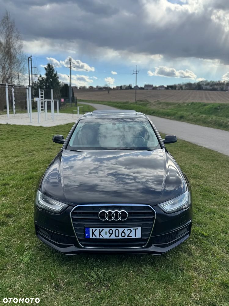 Audi A4 2014 photo 3