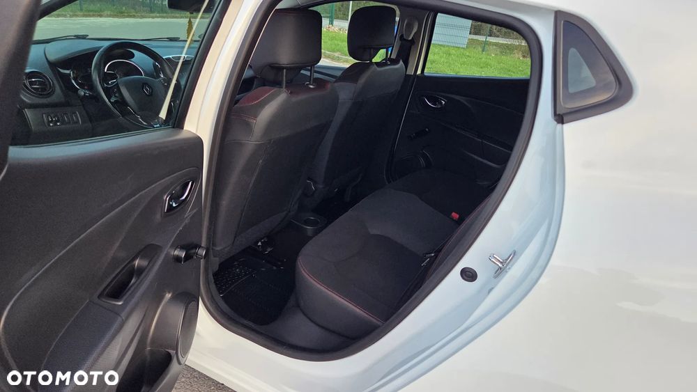 Renault Clio 1.2 16V 75 Luxe - 33