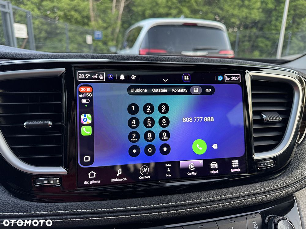 Chrysler Pacifica - 35