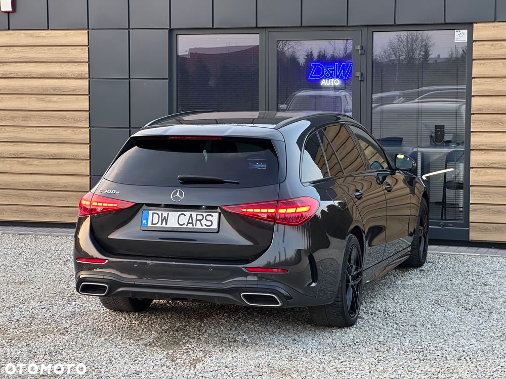 Mercedes-Benz Klasa C 300 de 9G-TRONIC AMG Line - 6
