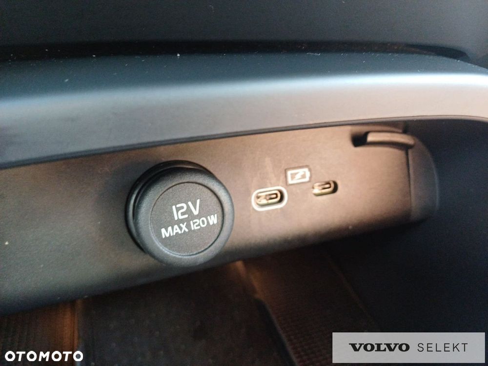 Volvo XC 40 - 23