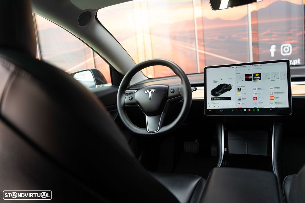 Tesla Model 3 Standard Range Plus RWD - 21
