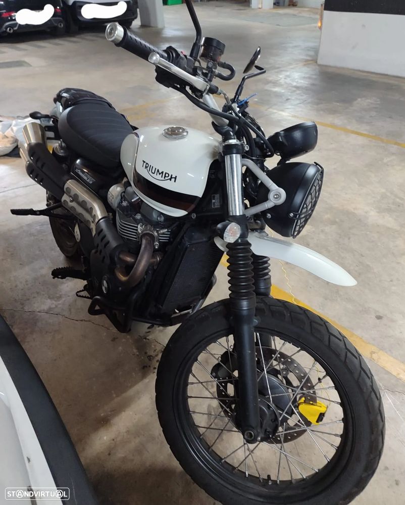 Triumph Scrambler - 5