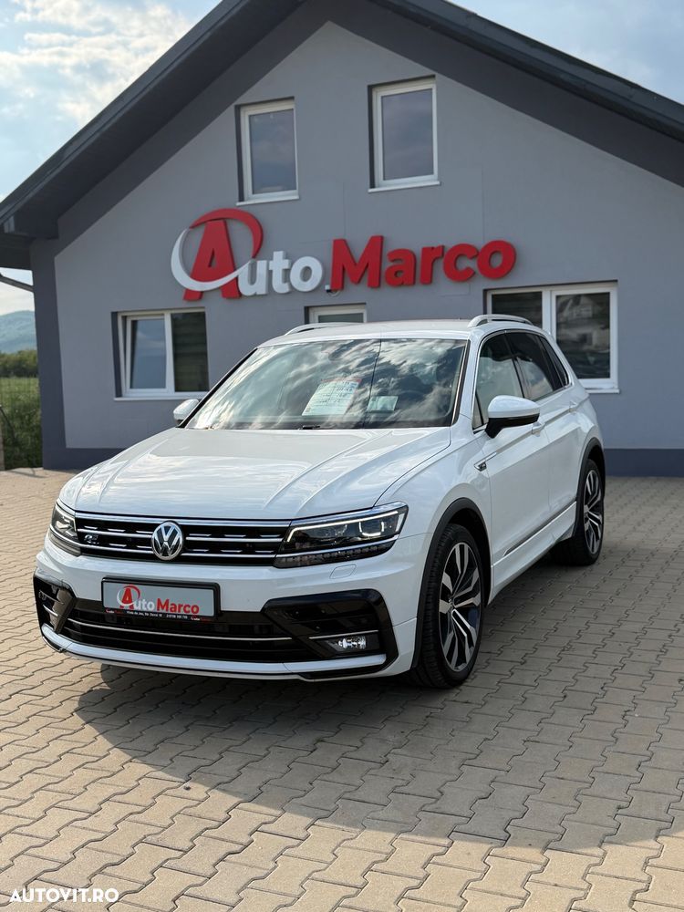 Volkswagen Tiguan - 1