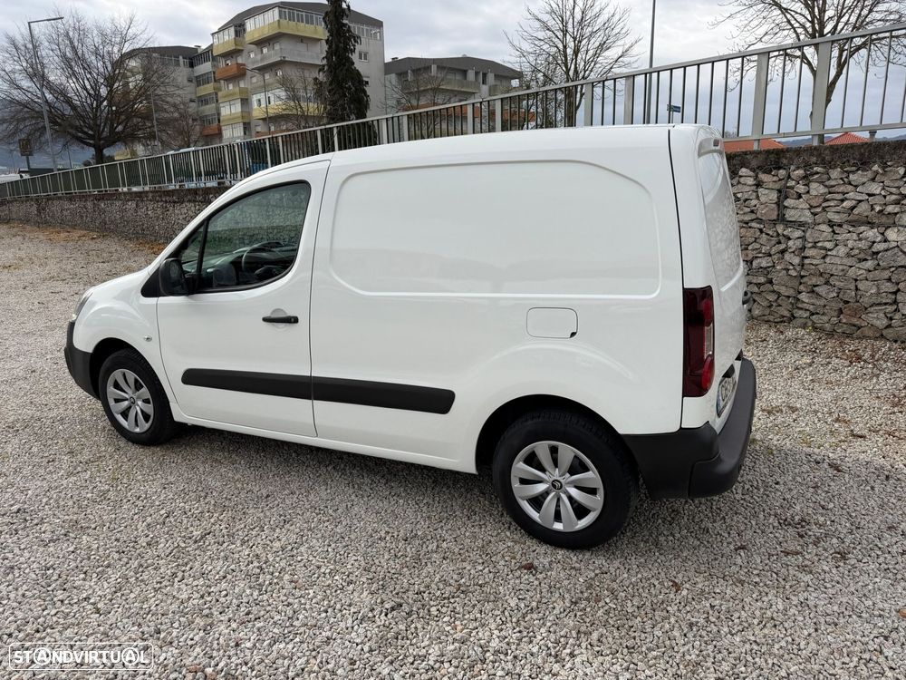 Citroën Berlingo 1.6 BlueHDI 3LUG Automática - 5