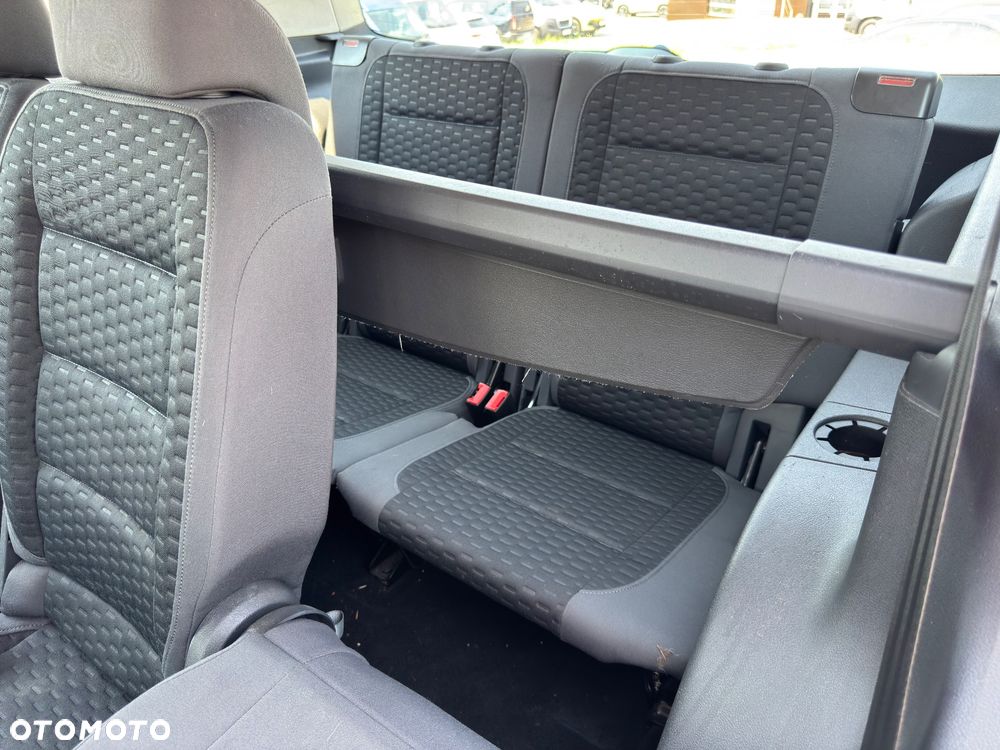 Volkswagen Touran 1.9 TDI Trendline - 23