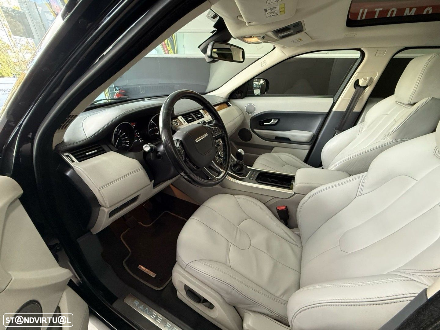 Land Rover Range Rover Evoque 2.2 SD4 Prestige - 8