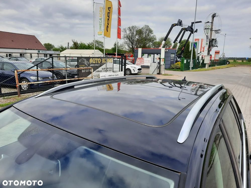 Volkswagen Golf 1.6 TDI DPF Comfortline - 13