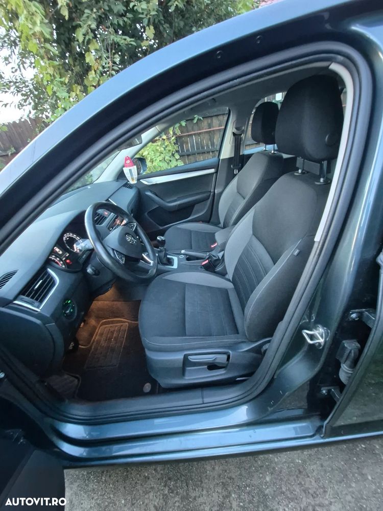 Skoda Octavia 1.6 TDI Ambition - 10