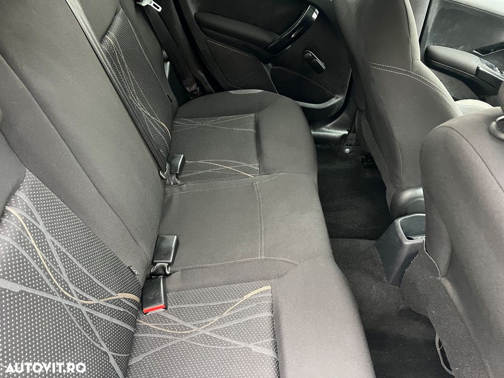 Peugeot 208 95 VTI Active - 9