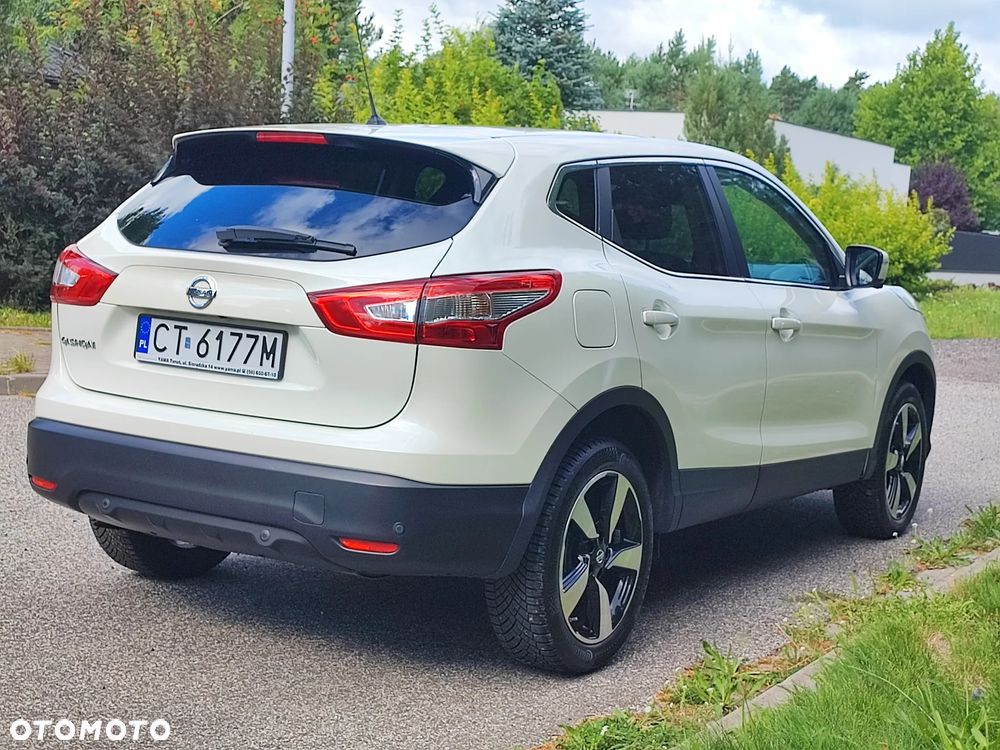 Nissan Qashqai 1.6 Tekna - 5