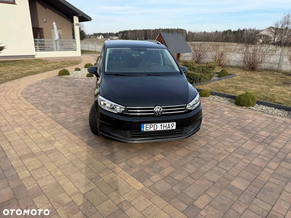 Volkswagen Touran 2.0 TDI SCR DSG UNITED - 6