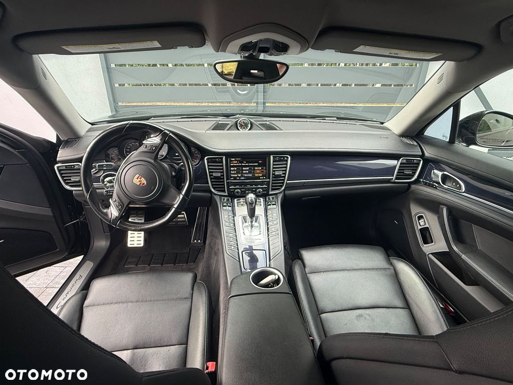 Porsche Panamera S - 6