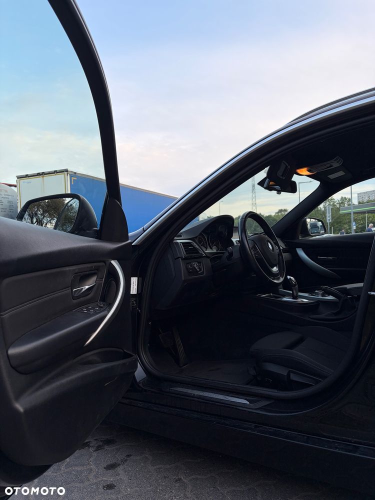 BMW Seria 3 316d M Sport - 9