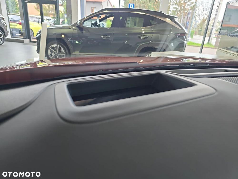 Hyundai Tucson 1.6 T-GDi HEV Platinum 2WD - 28