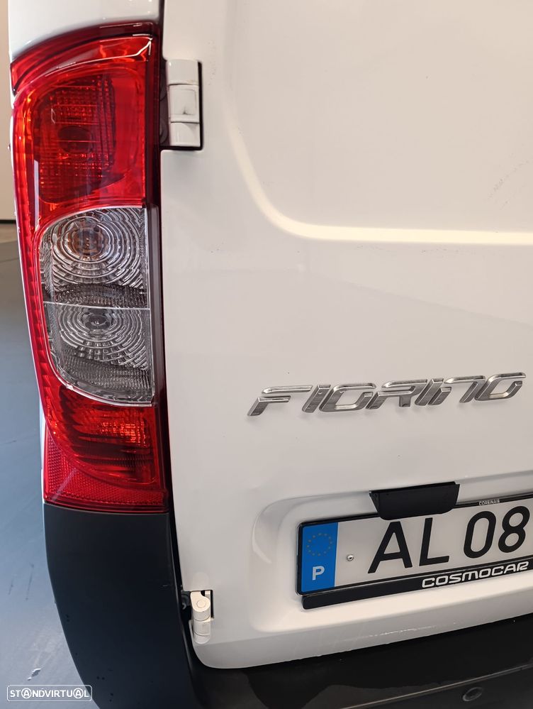 Fiat Fiorino 1.3 M-jet Adventure - 30