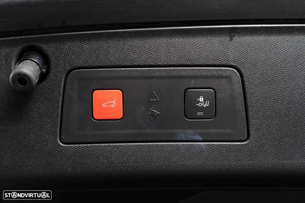 Peugeot 508 SW 1.6 Hybrid Allure e-EAT8 - 15