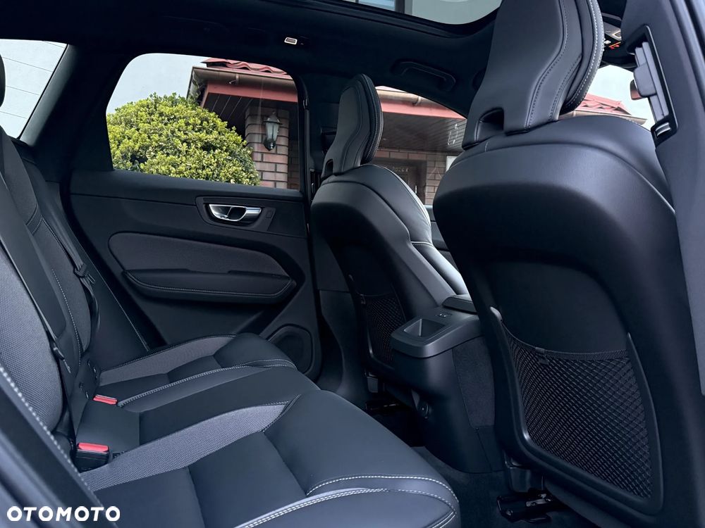 Volvo XC 60 B4 D Geartronic RDesign - 13