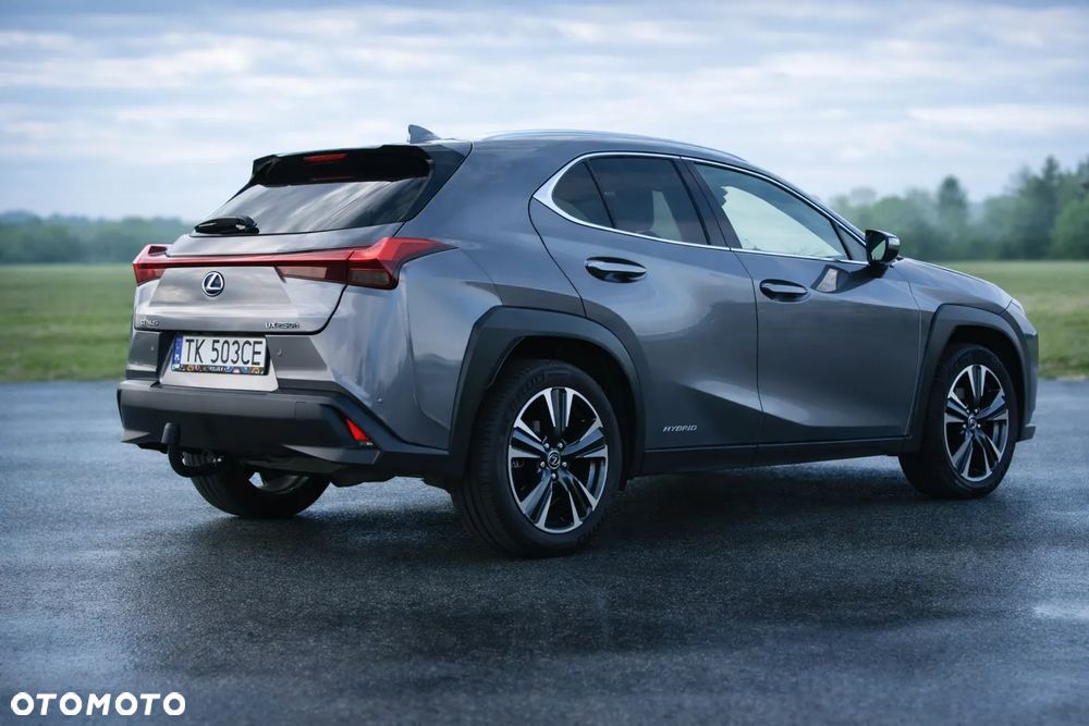 Lexus UX 250h Luxury Line - 5