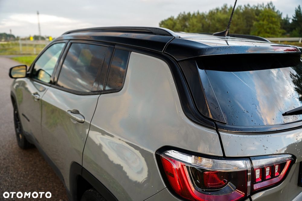 Jeep Compass - 14