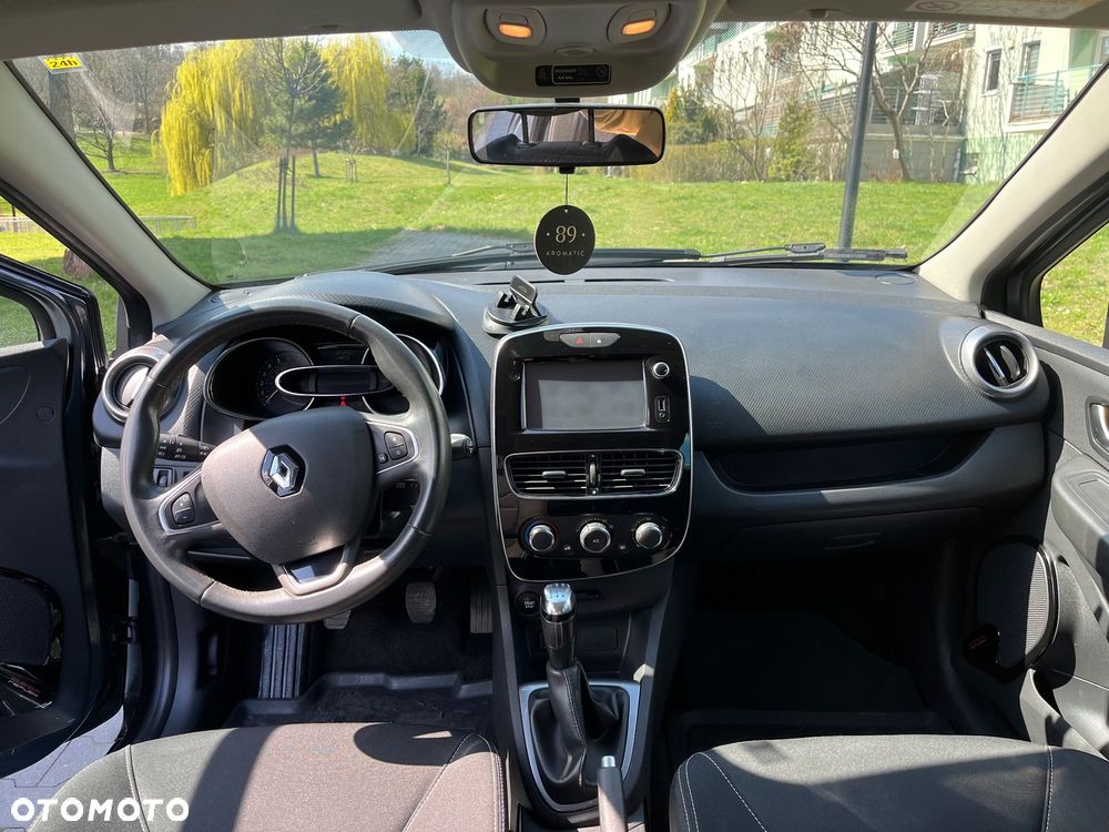 Renault Clio 1.2 16V Limited - 10