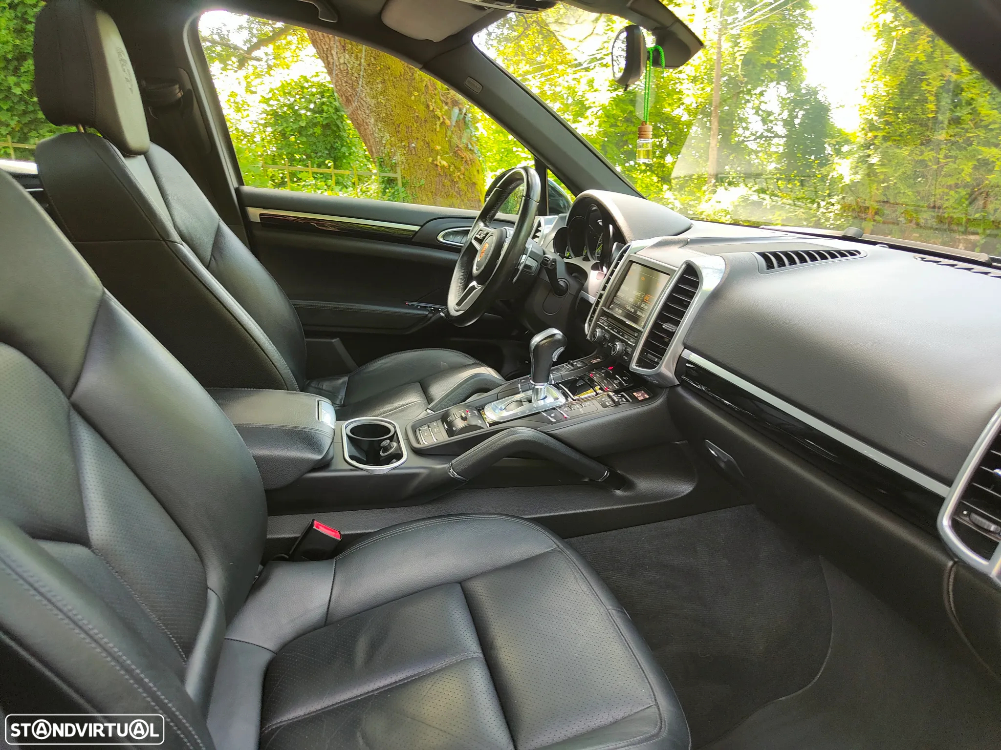Porsche Cayenne S Hybrid - 6