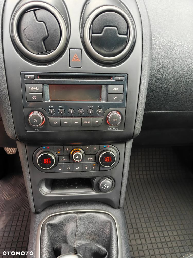 Nissan Qashqai 1.6 Acenta S/S - 16