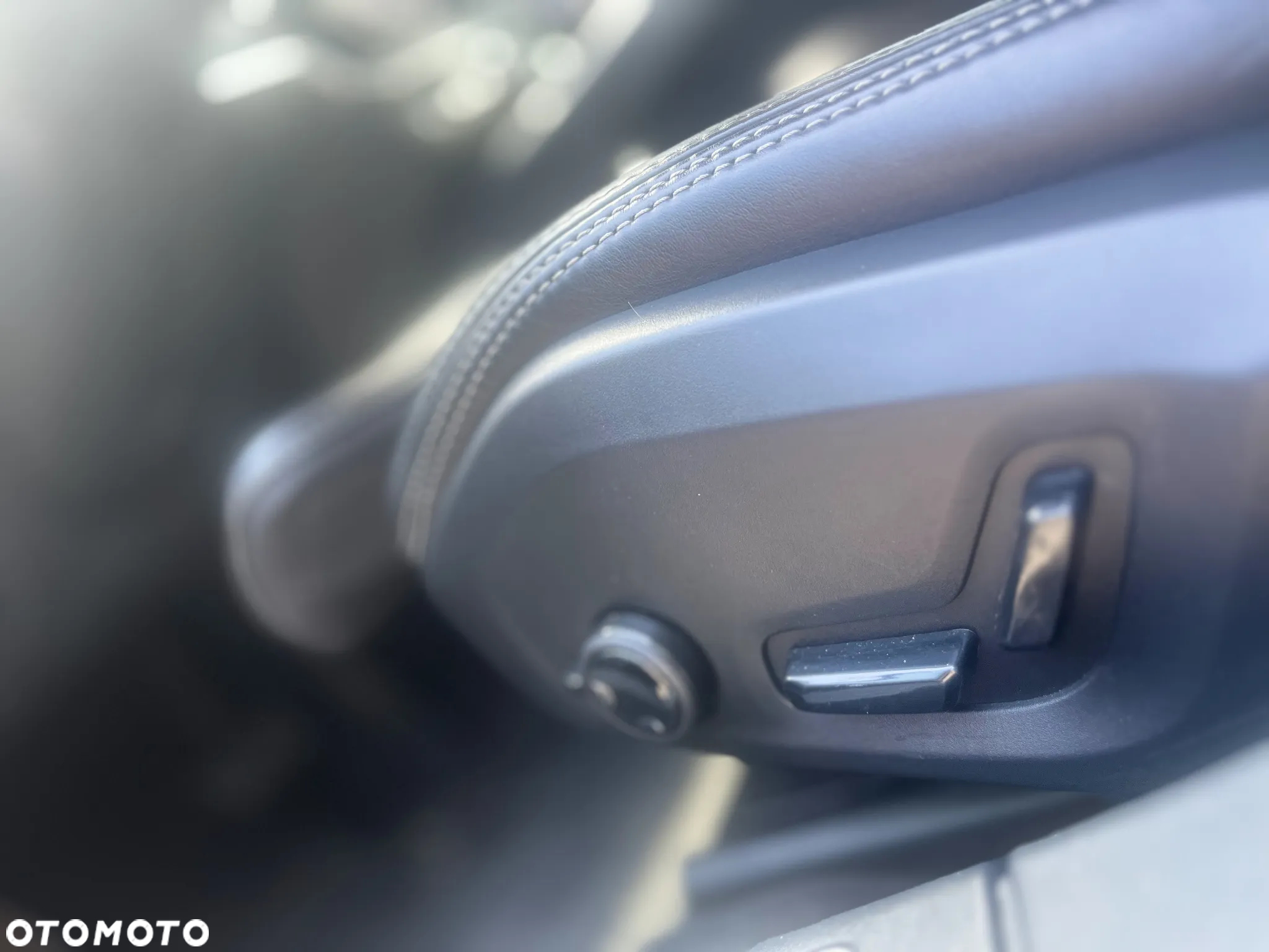 Volvo V90 D4 AWD Inscription - 16