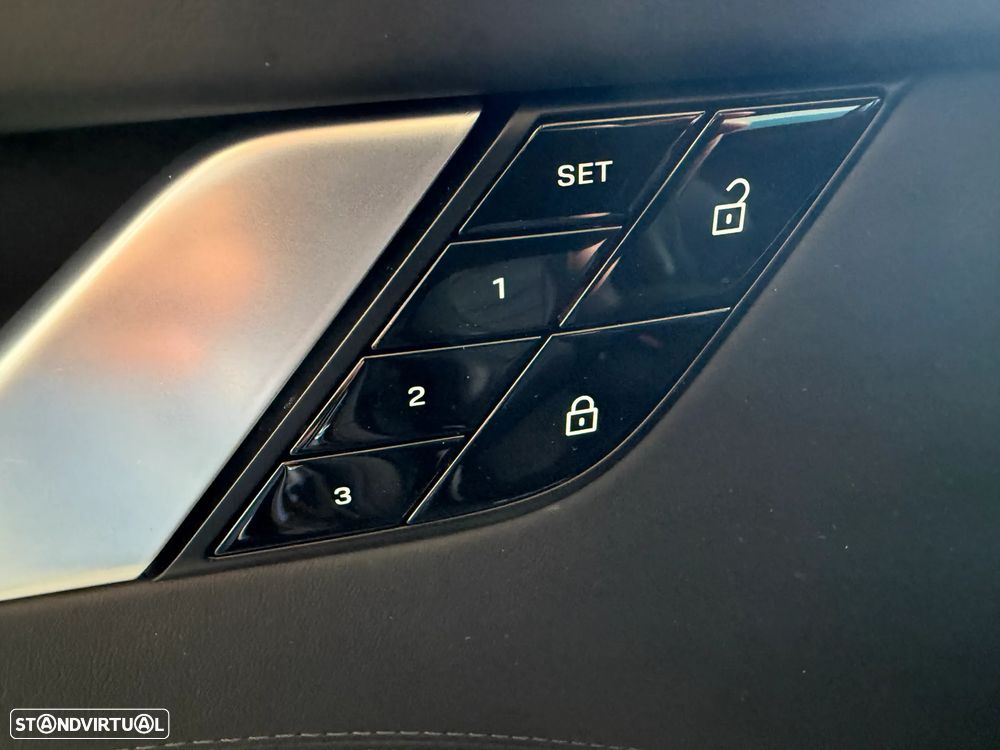 Porsche 911 (992) Turbo S PDK - 24