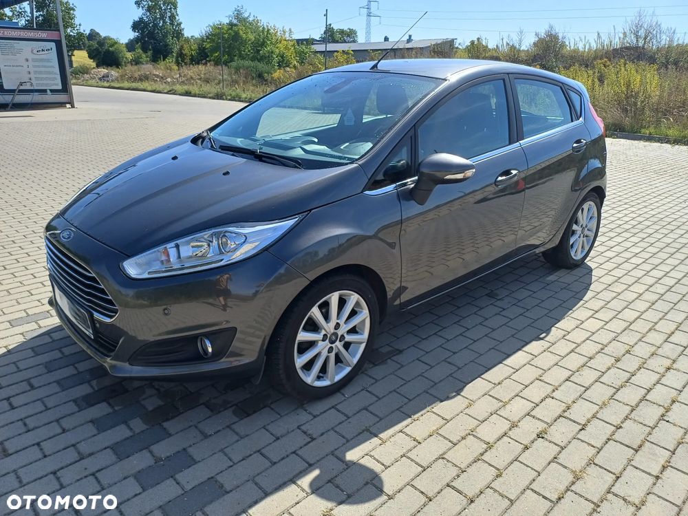 Ford Fiesta - 2