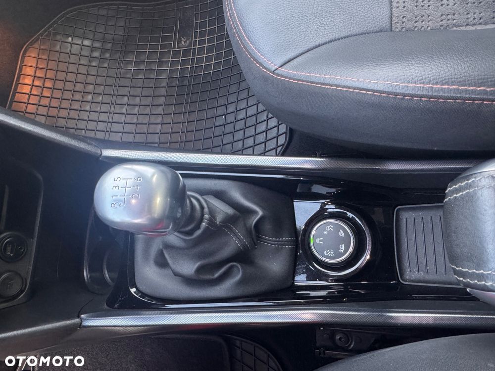 Peugeot 2008 e-HDi FAP 115 STOP & START Allure - 21