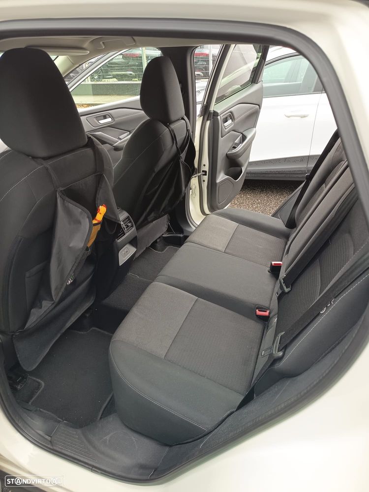 Nissan Qashqai 1.3 DIG-T N-Connecta J18 - 21