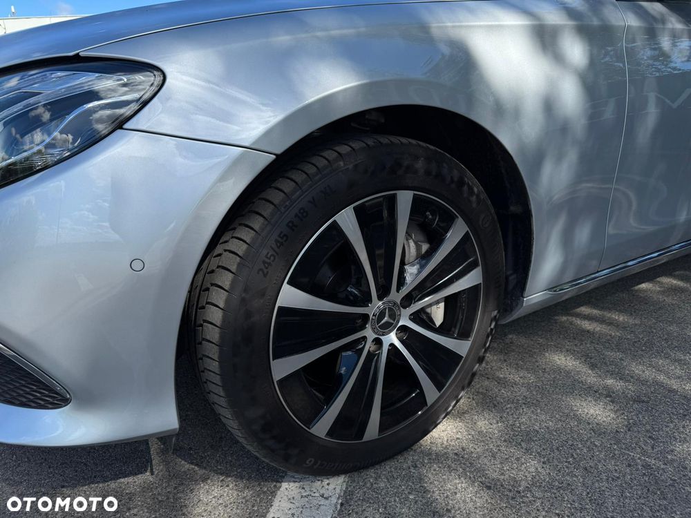 Mercedes-Benz Klasa E 400 d 4Matic 9G-TRONIC Exclusive - 7