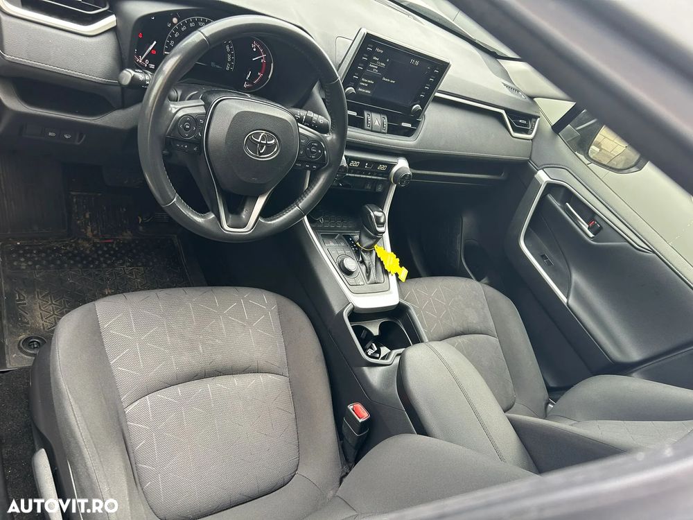 Toyota RAV4 2.0P CVT AWD Dynamic - 12