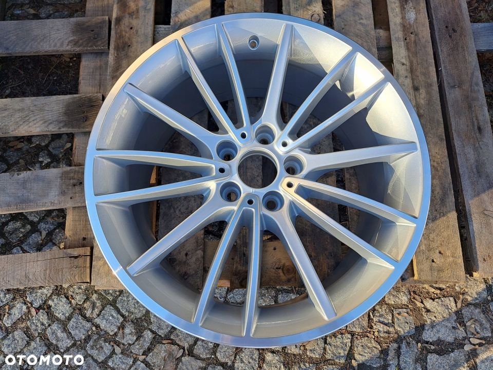 ORYG. BMW F01 F02 F04 F07 19 9.5J NOWA 426 3736 - 1