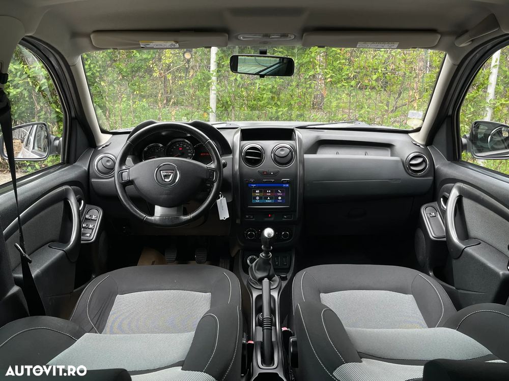 Dacia Duster 1.5 dCi 4x4 Prestige - 34