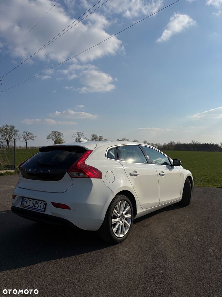 Volvo V40 D2 Momentum - 5