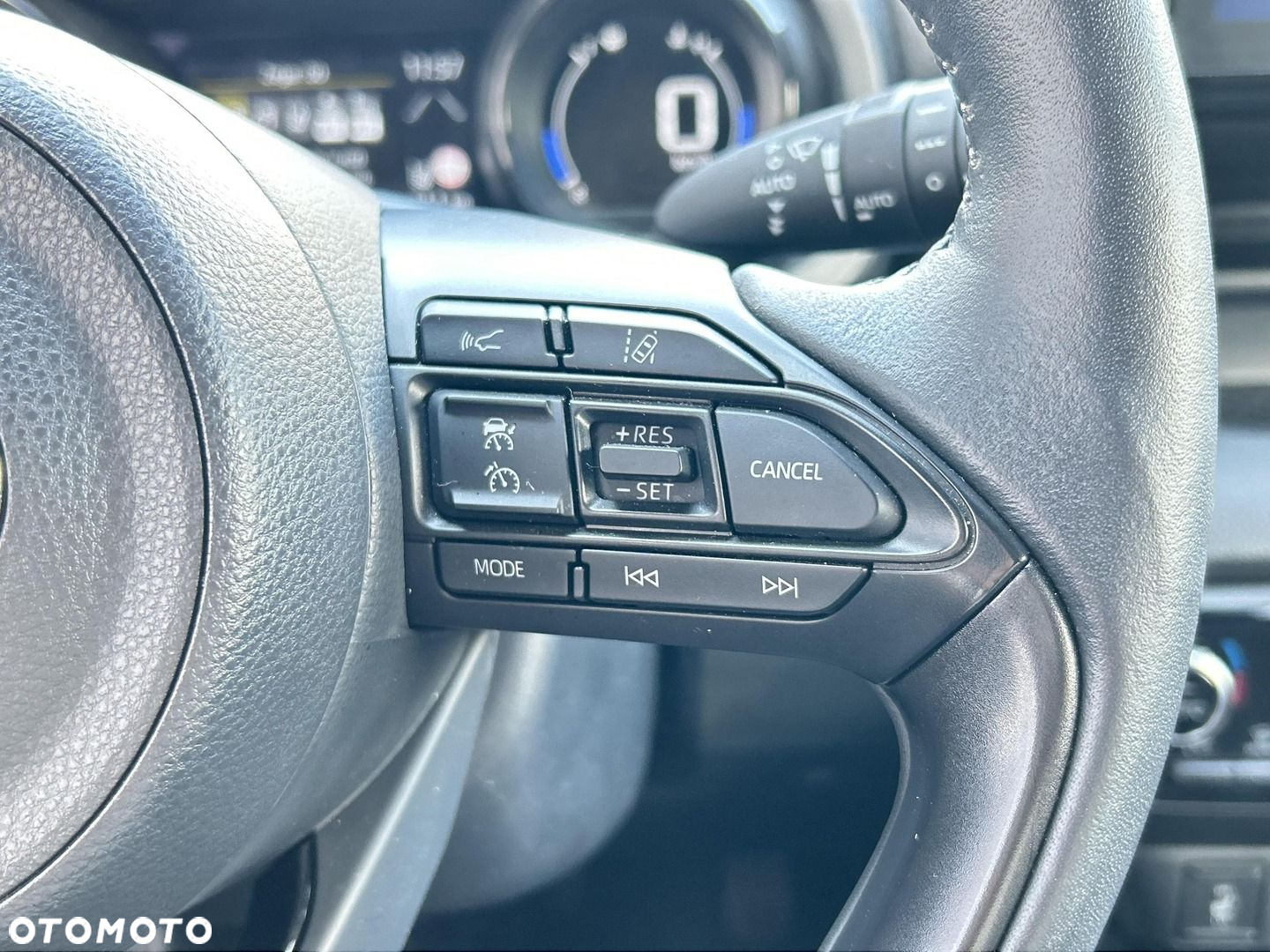 Toyota Yaris Hybrid 1.5 Selection Style - 14