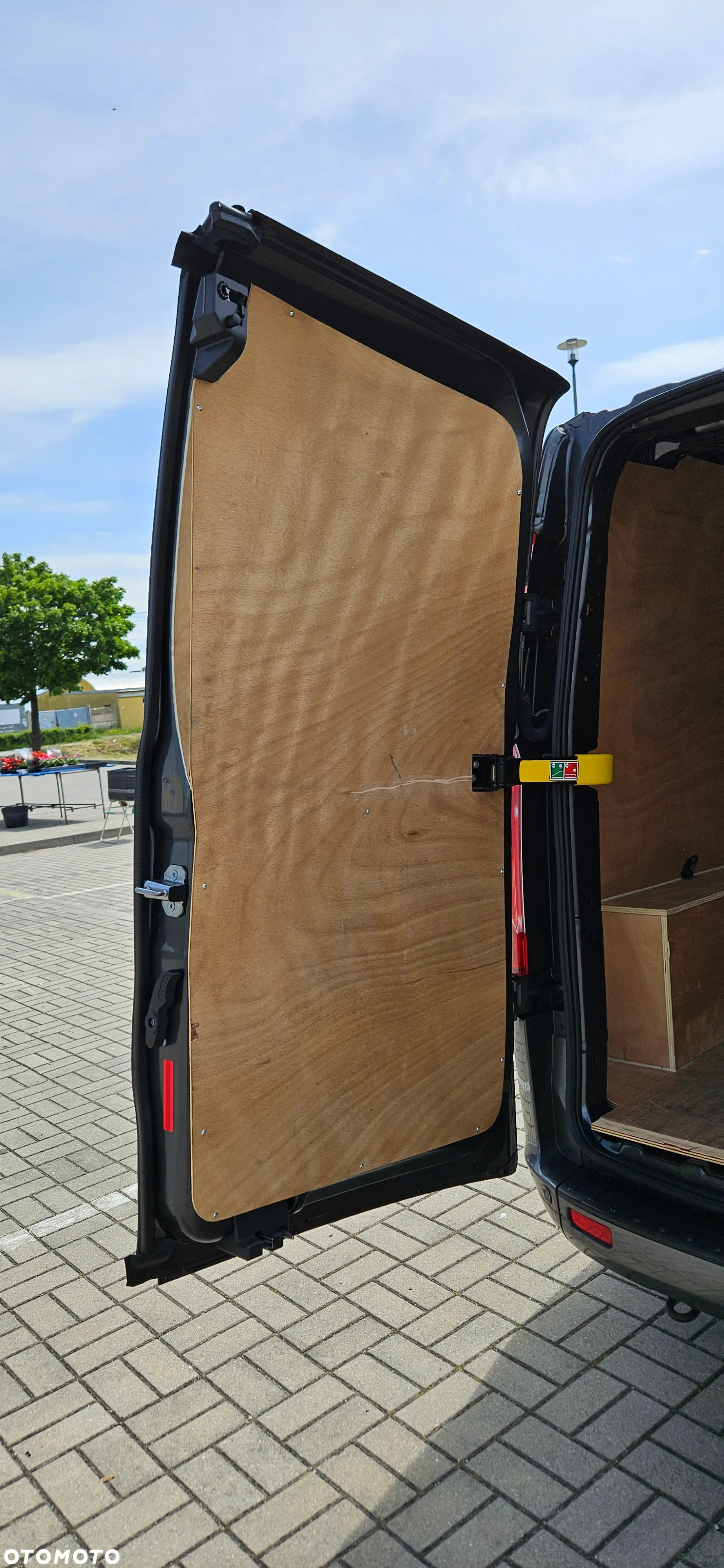 Ford TRANSIT CUSTOM - 16
