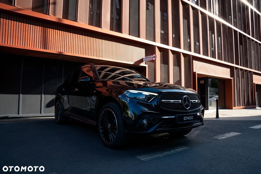 Mercedes-Benz GLC 300 mHEV 4-Matic AMG Line - 20