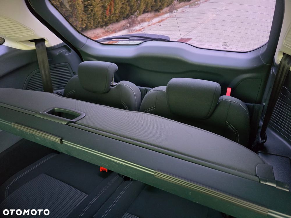 Ford C-MAX 2.0 TDCi Champions Edition - 22