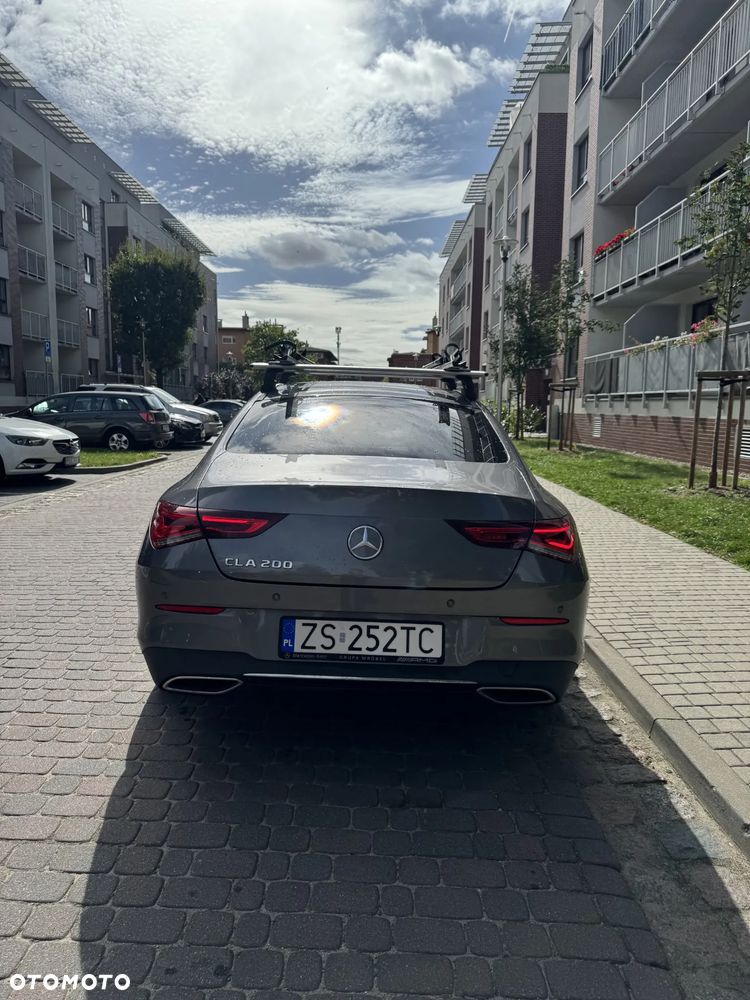 Mercedes-Benz CLA 200 Progressive 7G-DCT - 4